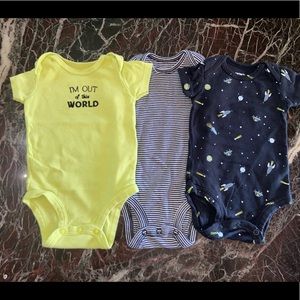 Carter’s Baby Short Sleeve Onesies👶🏻